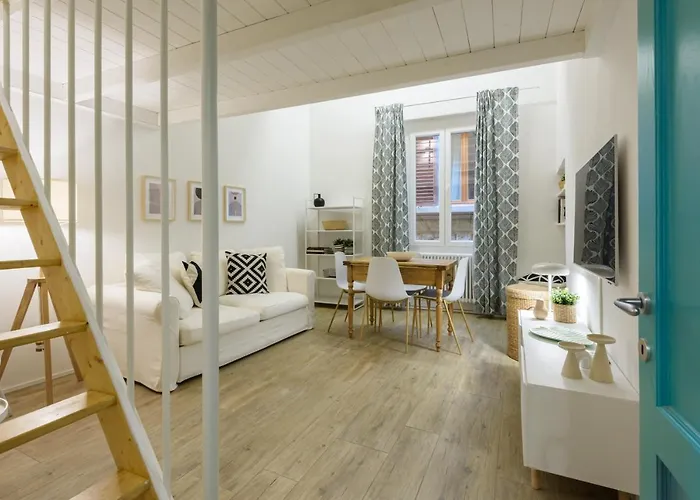 Madame Betta By Mmega